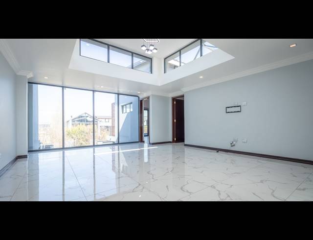 5 BEDROOM HOUSE FOR SALE IN STEYN CITY